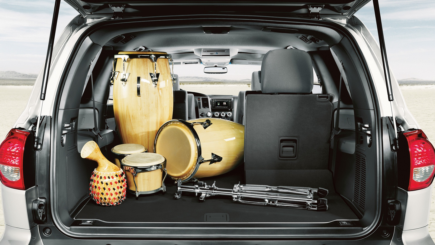 Enjoy the Amount of Space Inside the 2018 Toyota Sequoia! Enjoy the Amount of Space Inside the 2018 Toyota Sequoia!