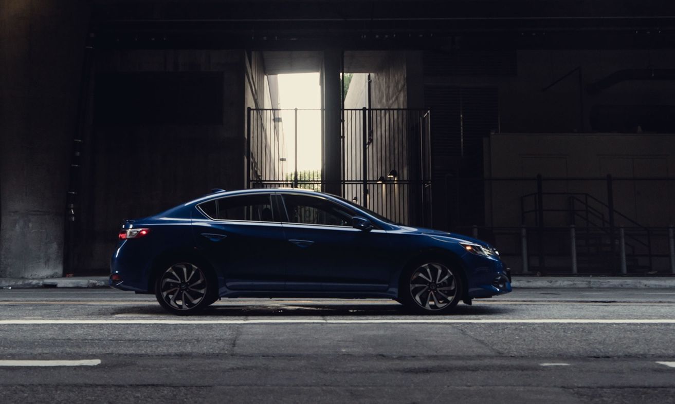 2017 Acura ILX vs 2017 Buick Verano near Woodbridge, VA 2017 Acura ILX vs 2017 Buick Verano near Woodbridge, VA
