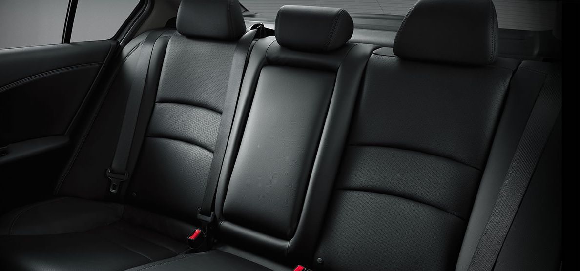 Secure Seat Belts in the 2017 Accord