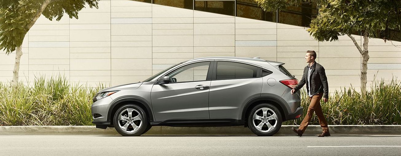 2017 Honda HR-V Technology Features in Fredericksburg, VA