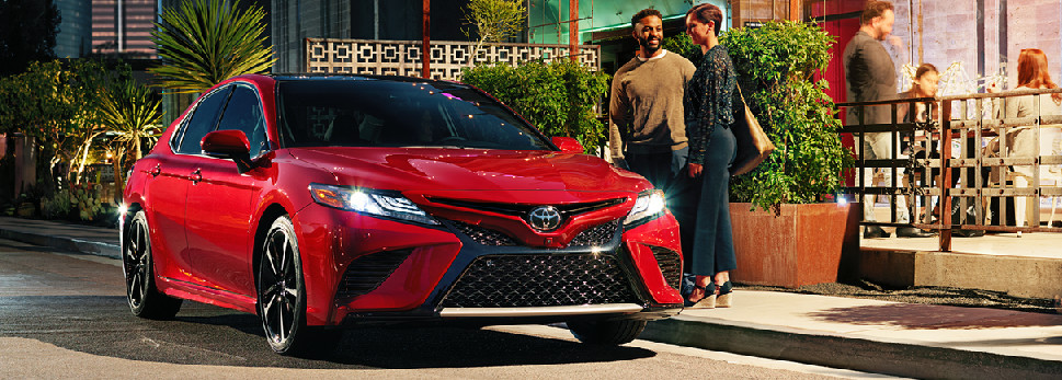 2018 Toyota Camry for Sale near Lee's Summit, MO - Molle Toyota