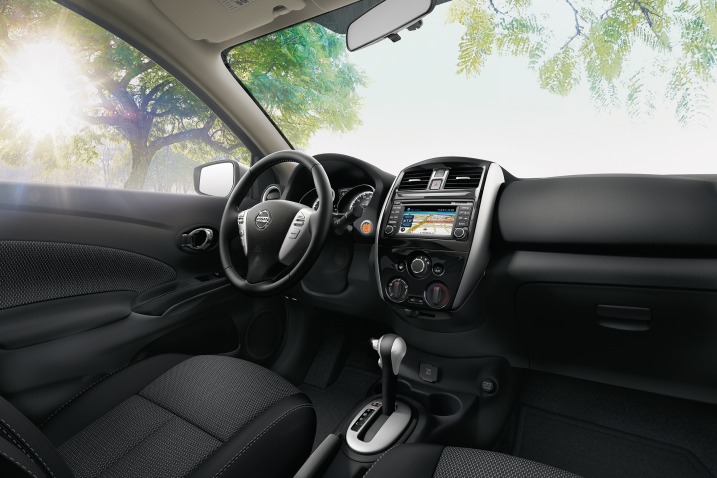 2017 Versa with Voice Recognition