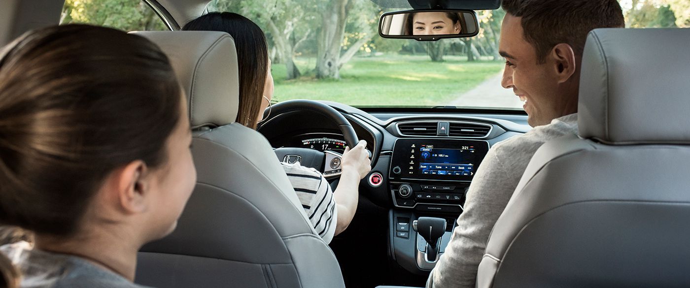 Interior of the 2017 CR-V