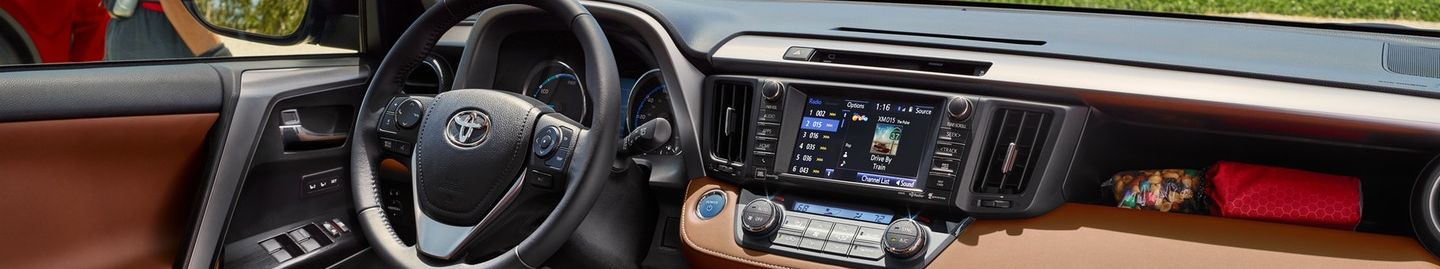 2018 Toyota RAV4 Hybrid Center Console