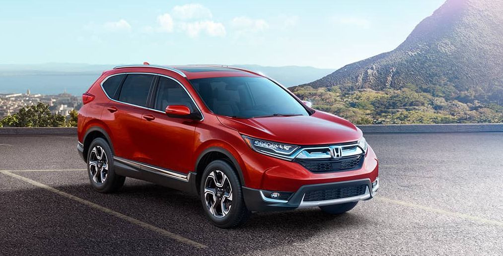 2018 Honda CR-V vs 2018 Toyota RAV4 in St. Charles, IL - McGrath Honda ...