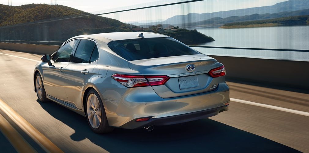 2018 Toyota Camry Financing near DeKalb, IL