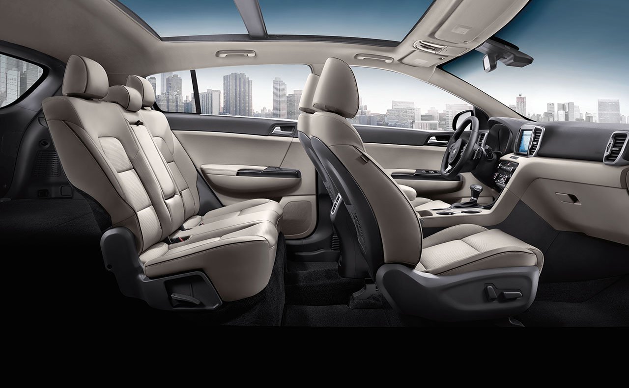 Interior of the 2018 Kia Sportage