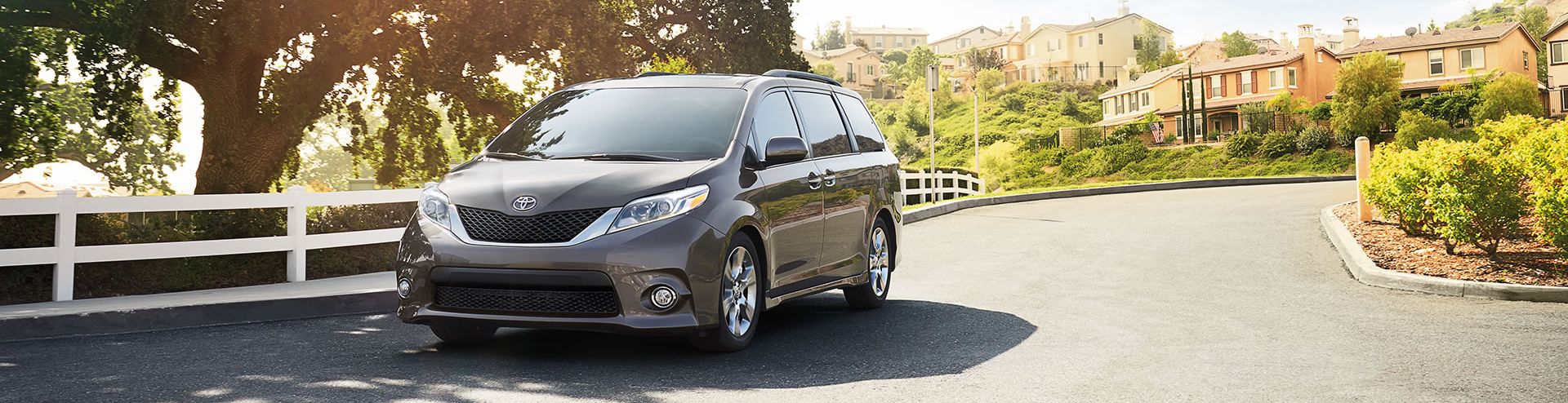 2018 Toyota Sienna for Sale near Leawood, KS