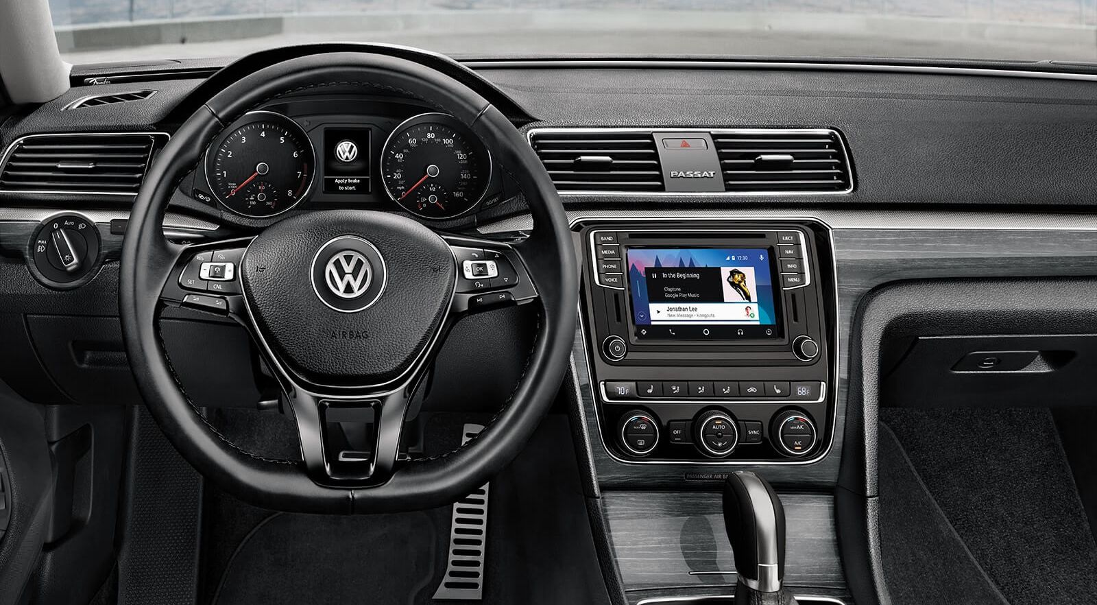 Tech-Loaded Cabin of the 2018 Volkswagen Passat