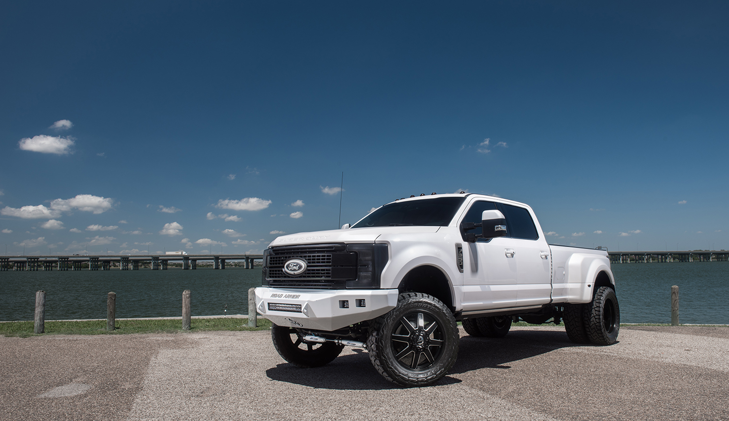 2017 Lifted 4x4 Ford F 350 Platinum Dually White Truck Build Rad