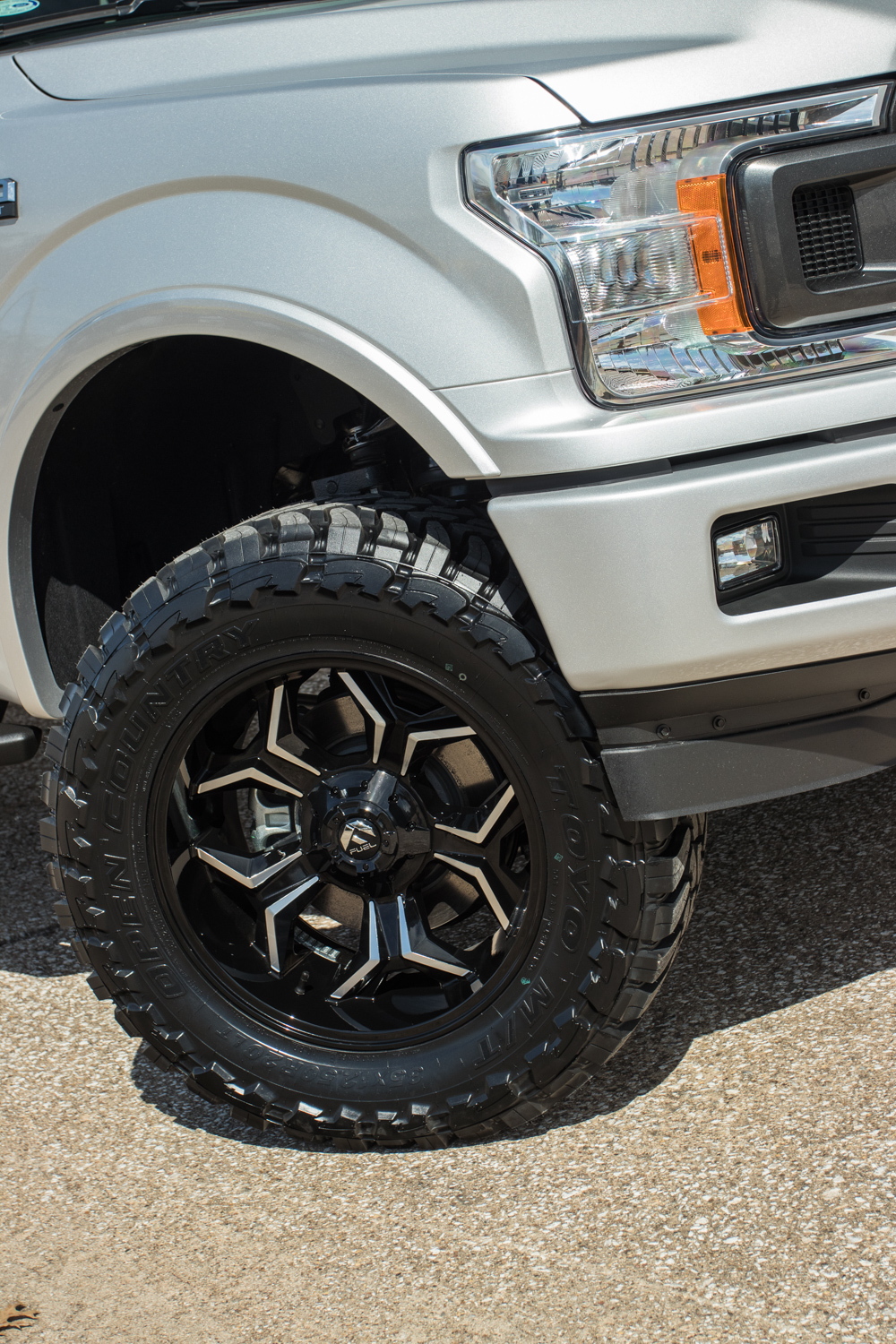 used 4x4 ford f150 on Lifted 4x4 2018 Ford F 150 Radx Stage 2 Silver Custom Truck Rad Rides