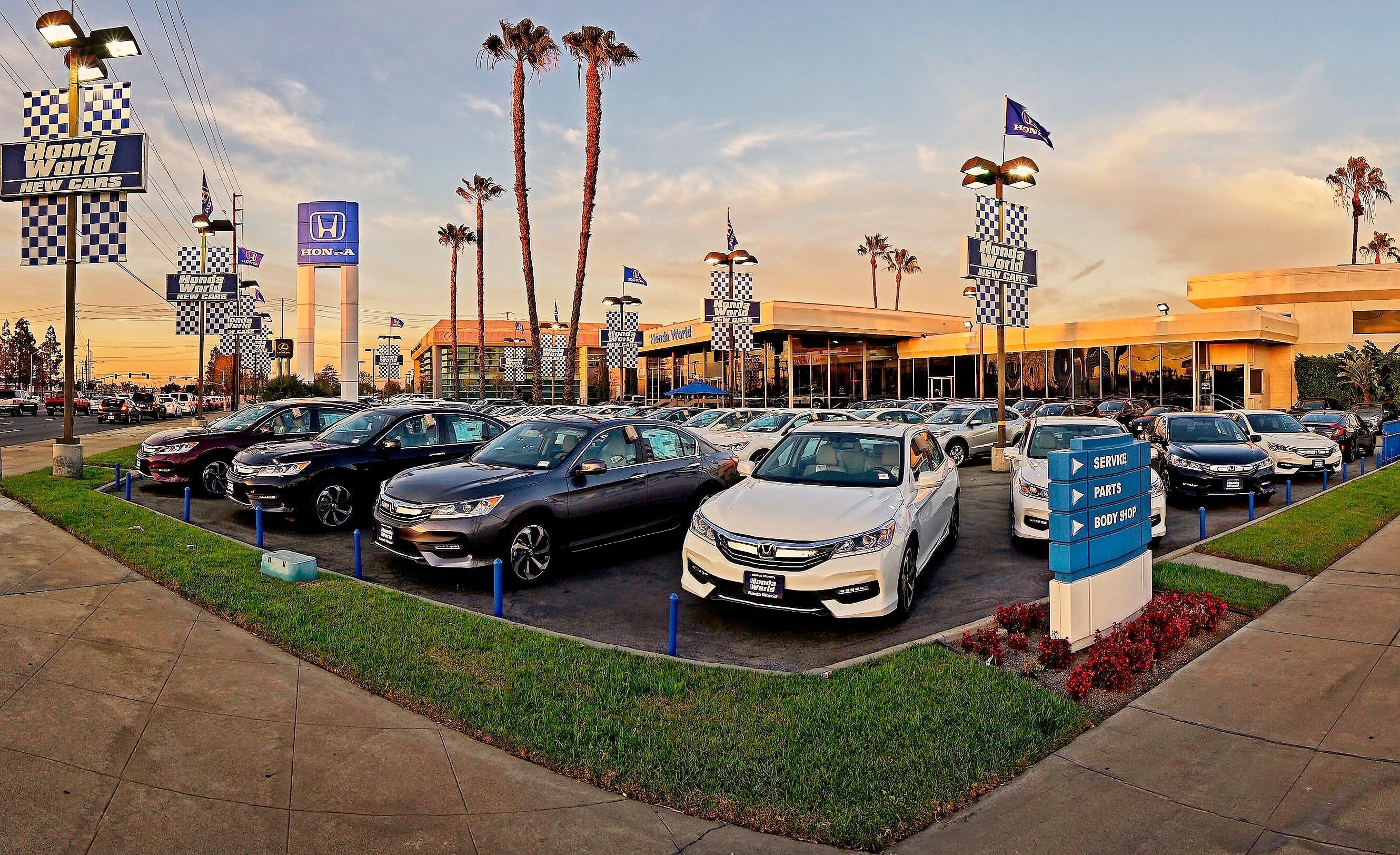 About Us Honda World OC Westminster, California, 92683