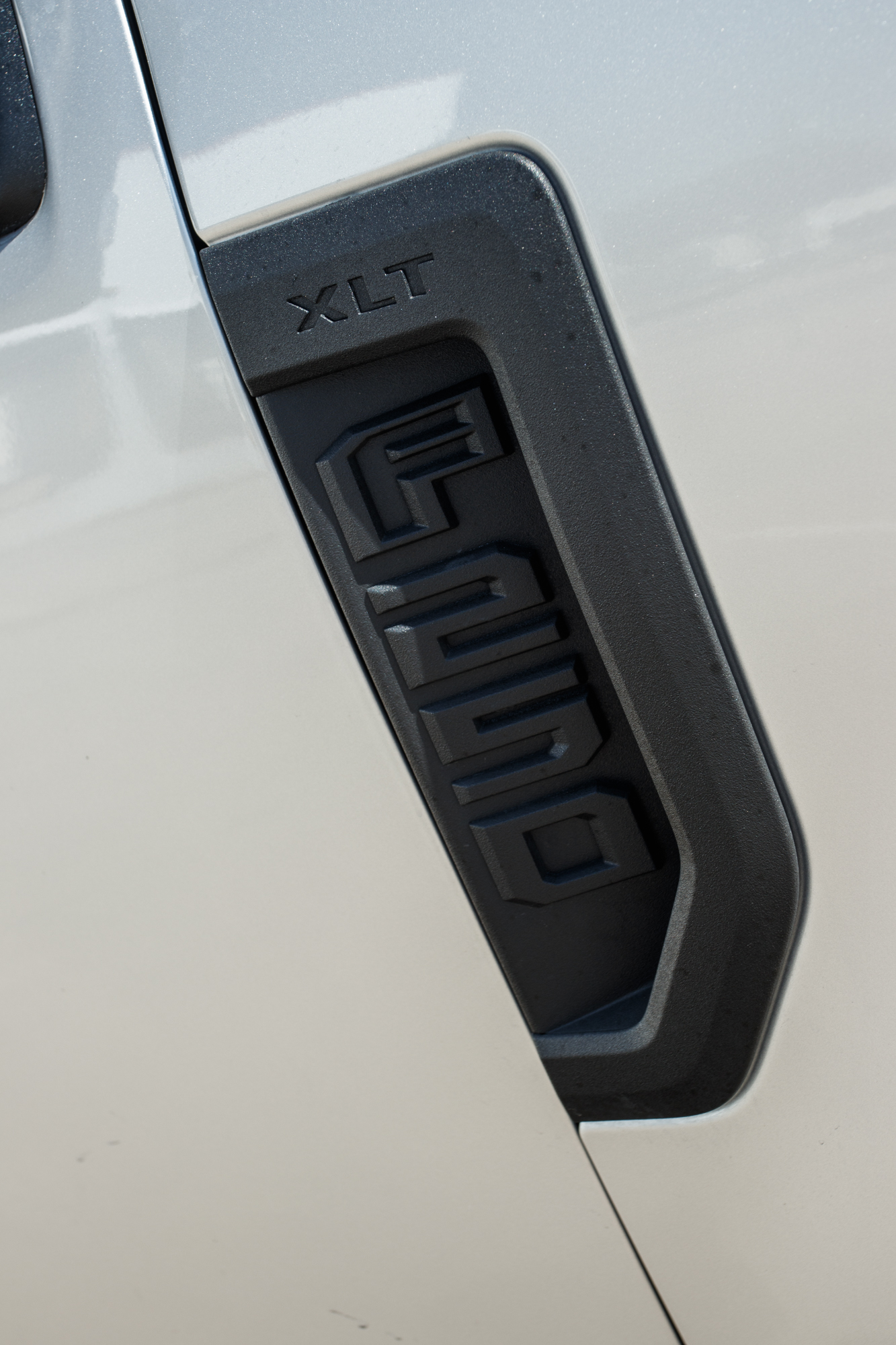 kevlar coated ford super duty emblems