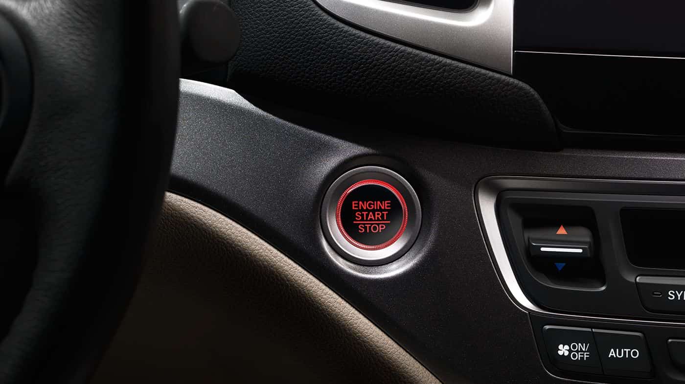 Interior of the 2018 Honda Pilot