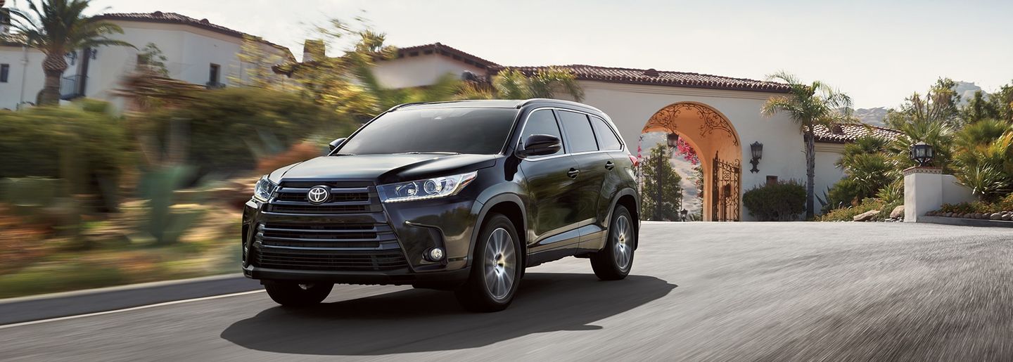 2018 Toyota Highlander Hybrid for Sale in Kansas City, MO