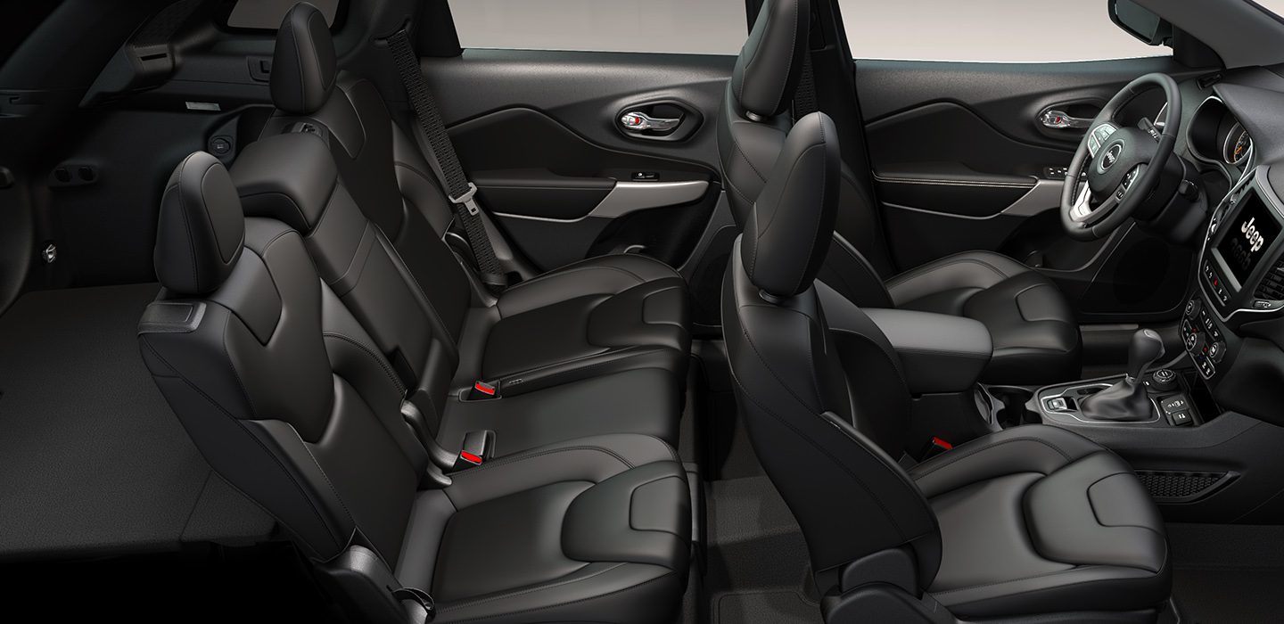 Interior of the 2019 Cherokee Interior of the 2019 Cherokee