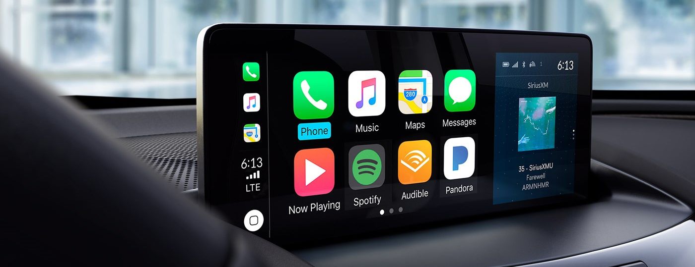 Stay Entertained in the 2019 RDX!