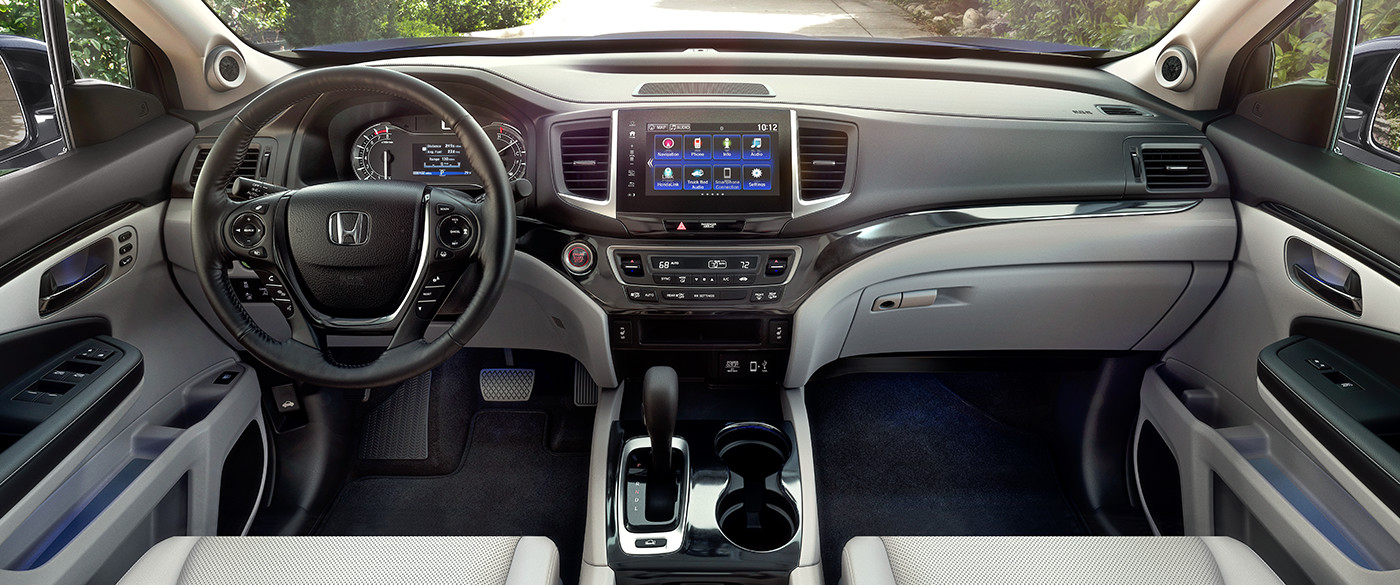 Interior of the 2019 Honda Ridgeline