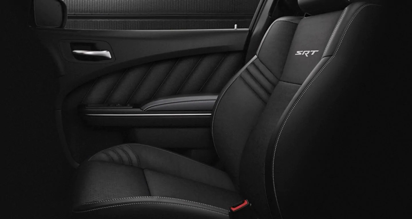 2019 Dodge Charger Sporty Interior