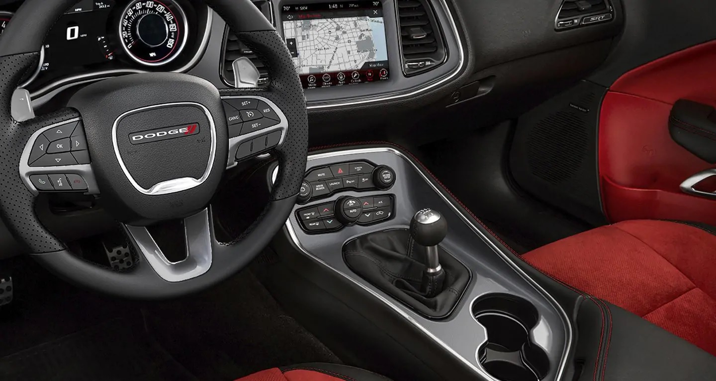2019 Dodge Challenger Interior