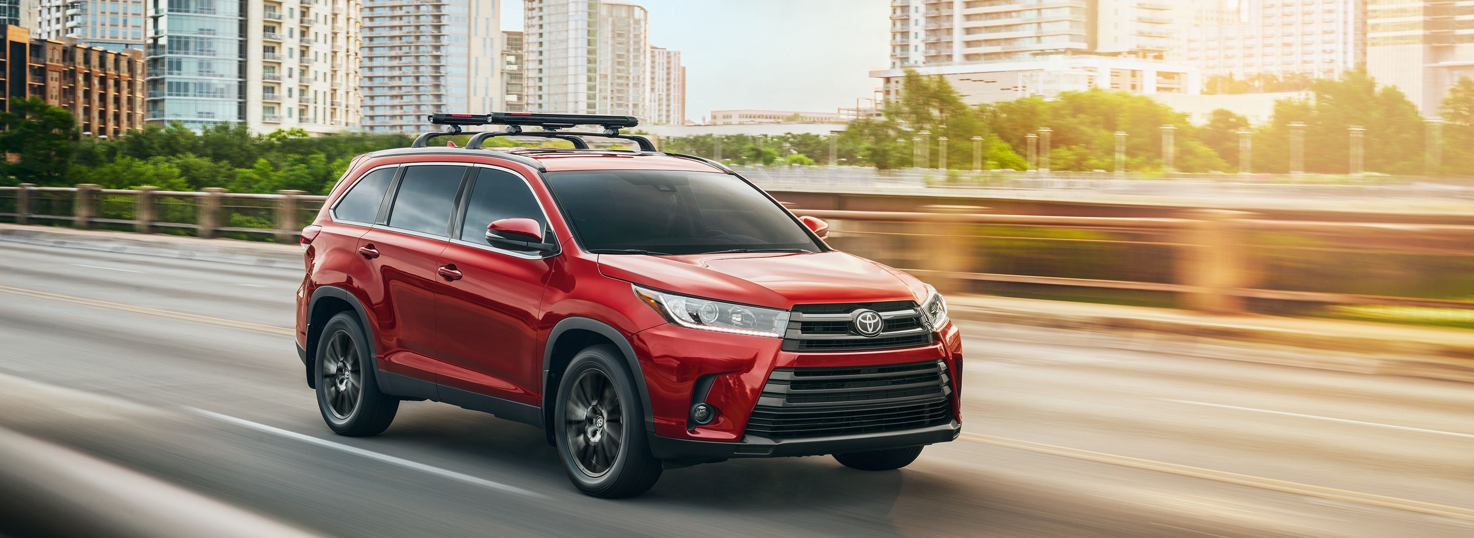 2019 Toyota Highlander Financing near Ypsilanti, MI