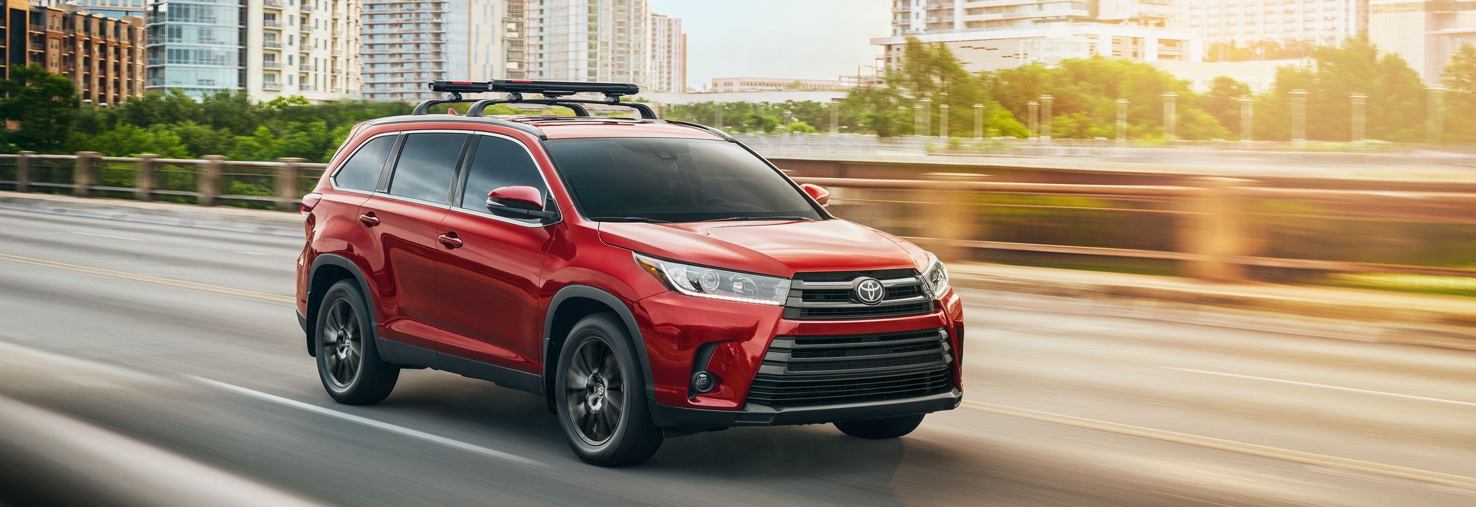 2019 Toyota Highlander Financing near Elmhurst, IL
