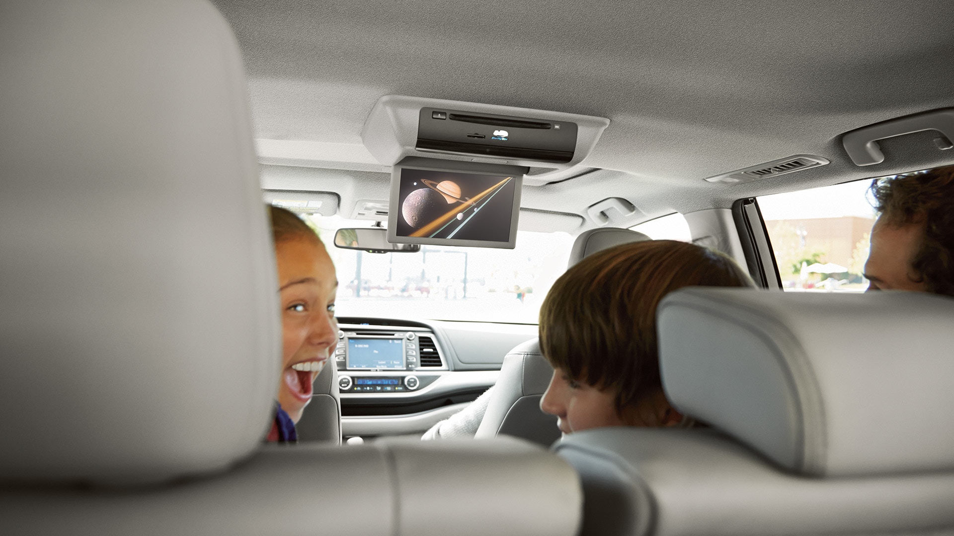 Rear Entertainment in the 2019 Highlander!