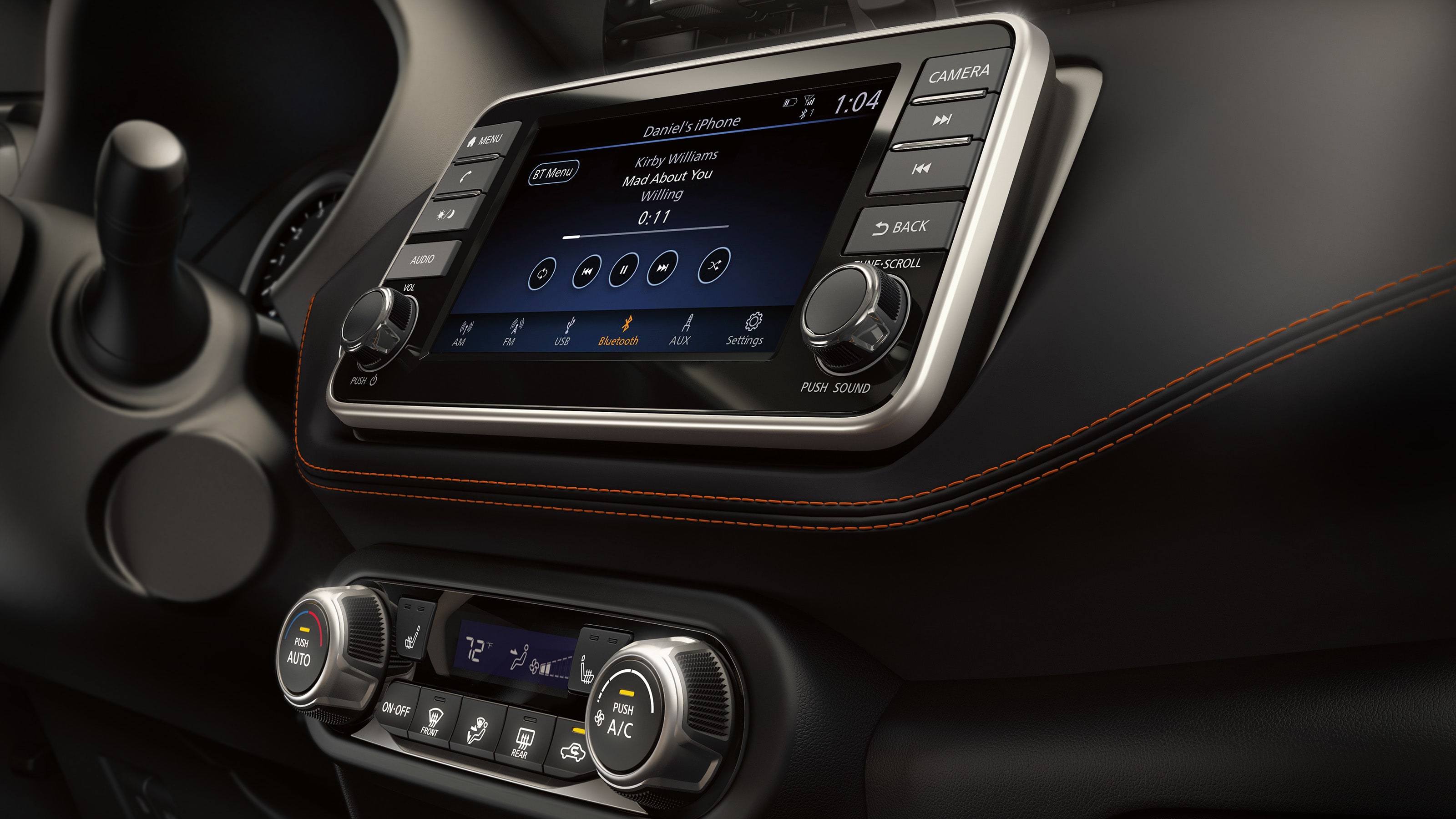 2019 Nissan Kicks Center Console