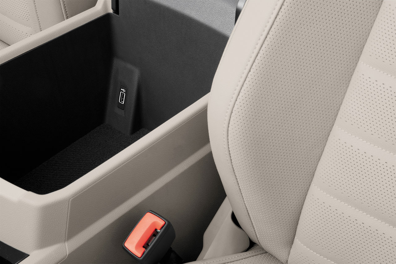 Charging Options in the 2019 Atlas