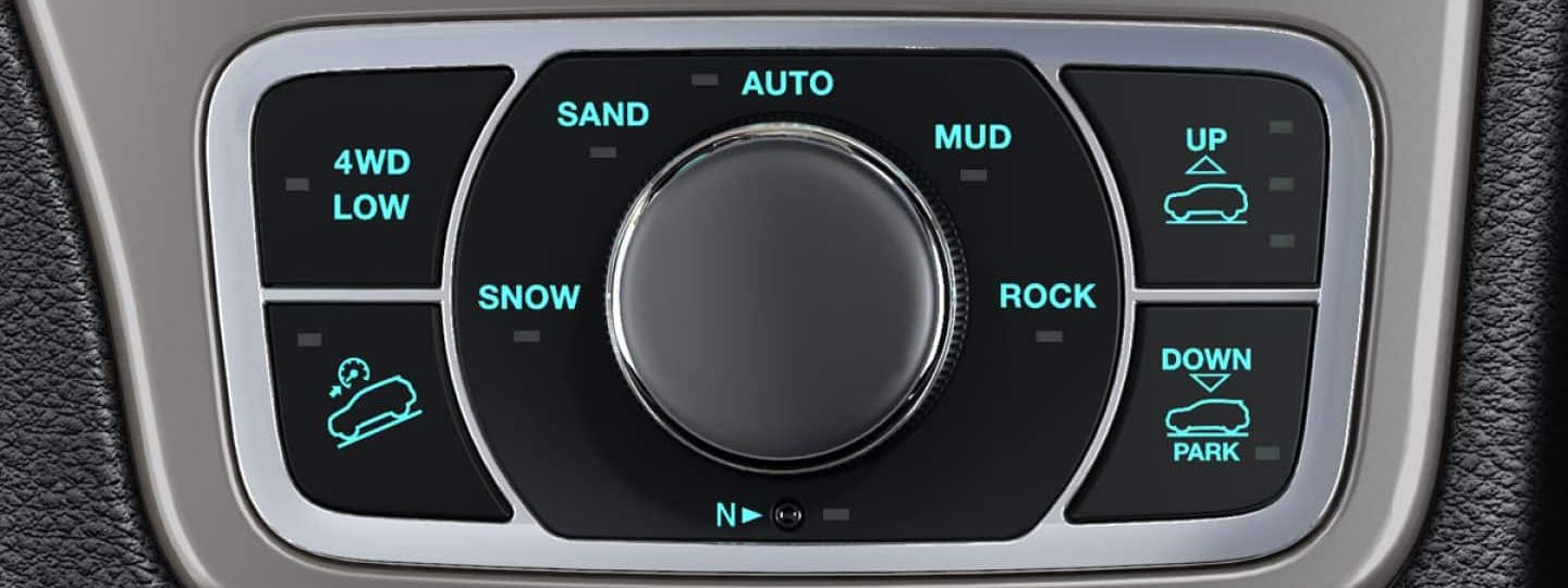 The 2019 Compass is Available with the Selec-Terrain Traction Management System