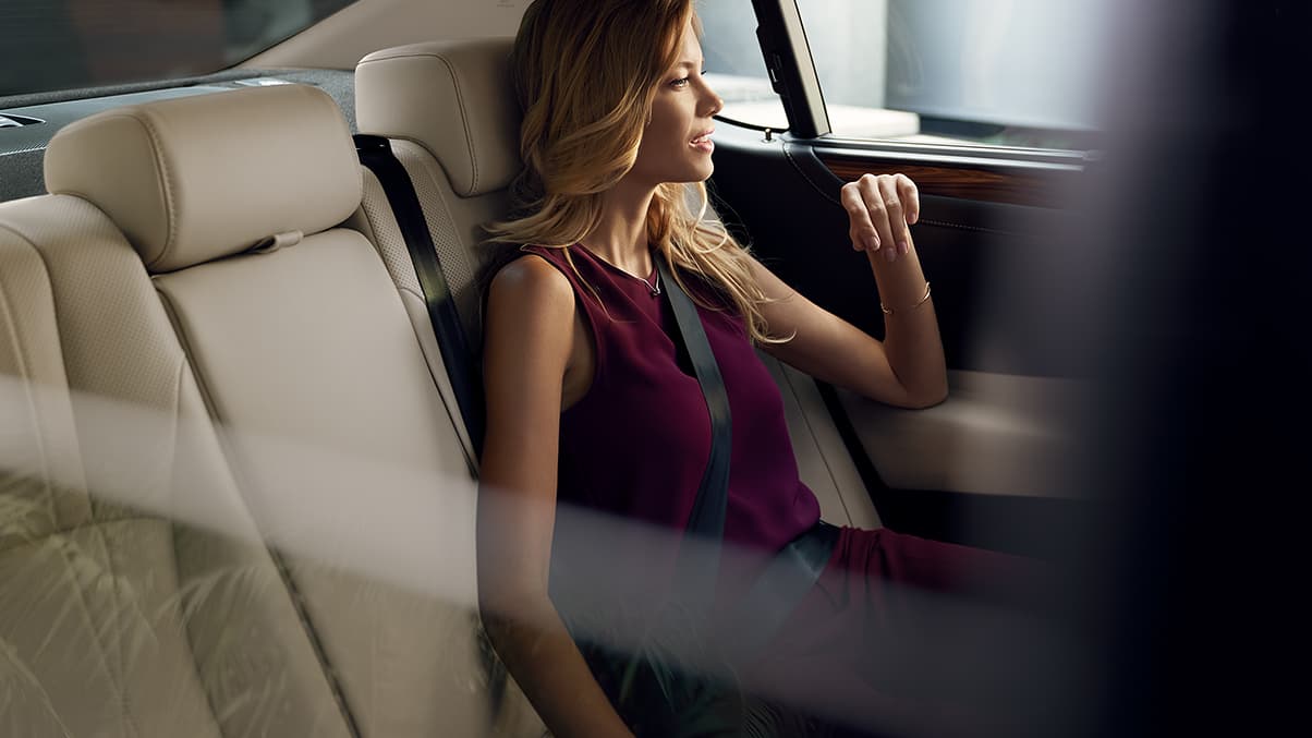 Enjoy Full Comfort in the ES 350!