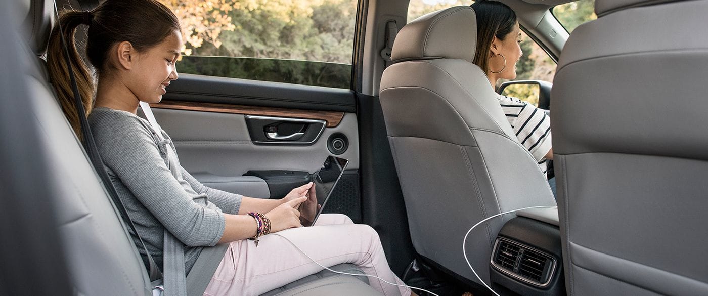 Interior of the 2019 CR-V