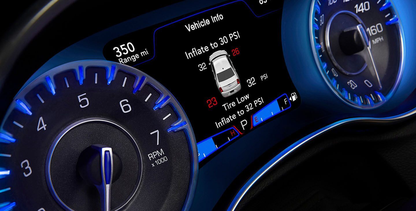 View Important Information While On the Go in the Chysler 300!