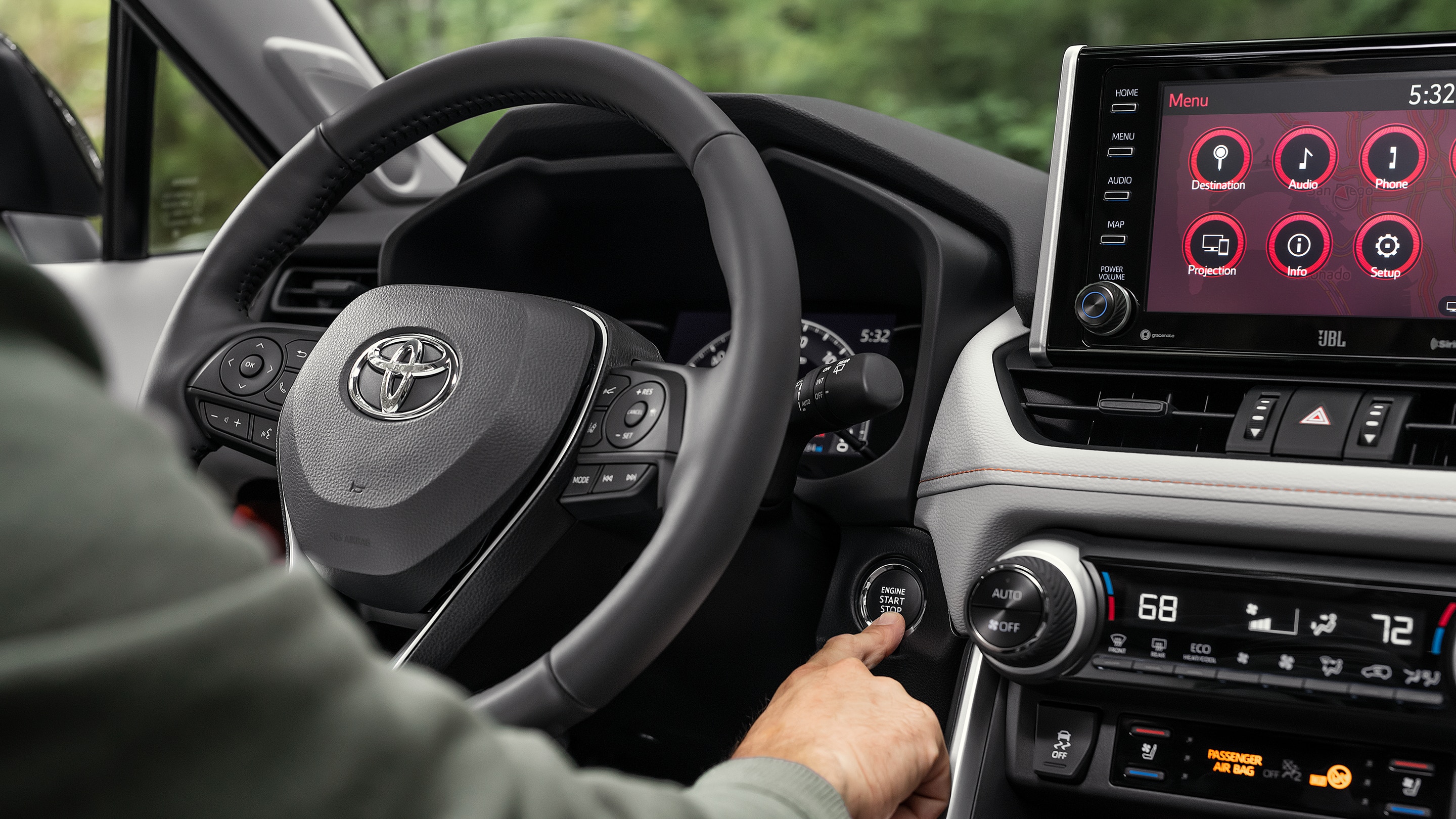 Tech-Loaded Interior of the 2019 RAV4