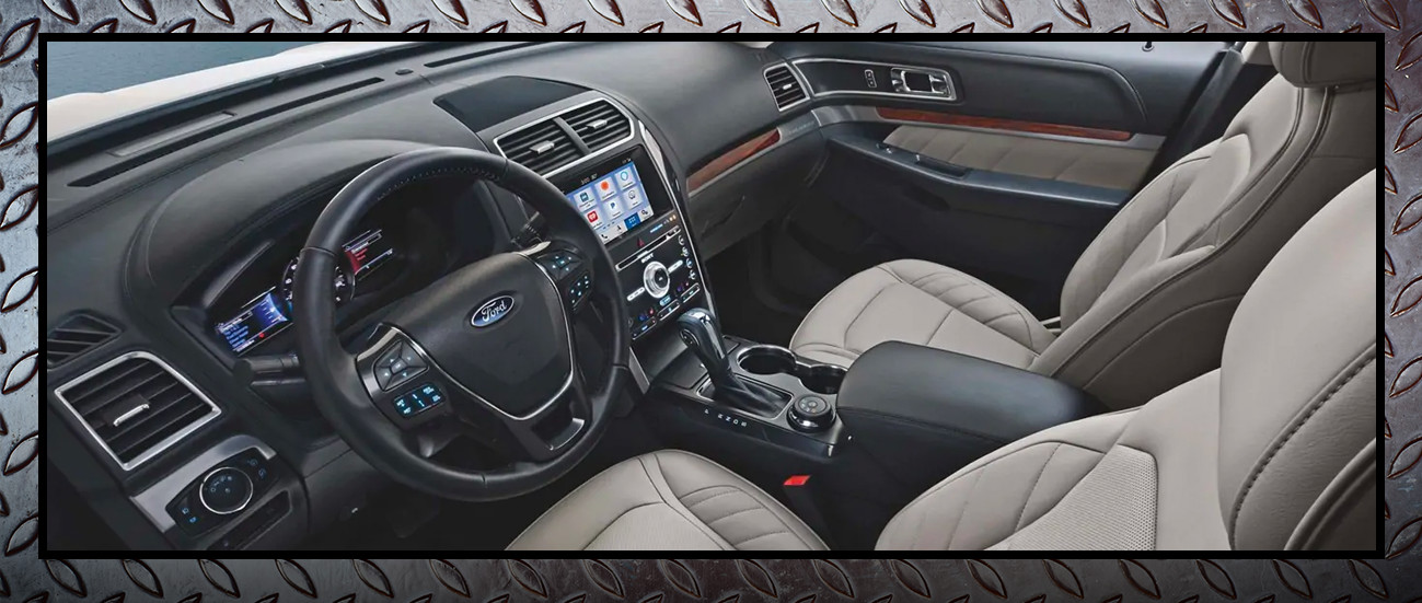 2019 Ford Explorer vs 2019 Toyota Highlander Safety & Technology Chicago IL