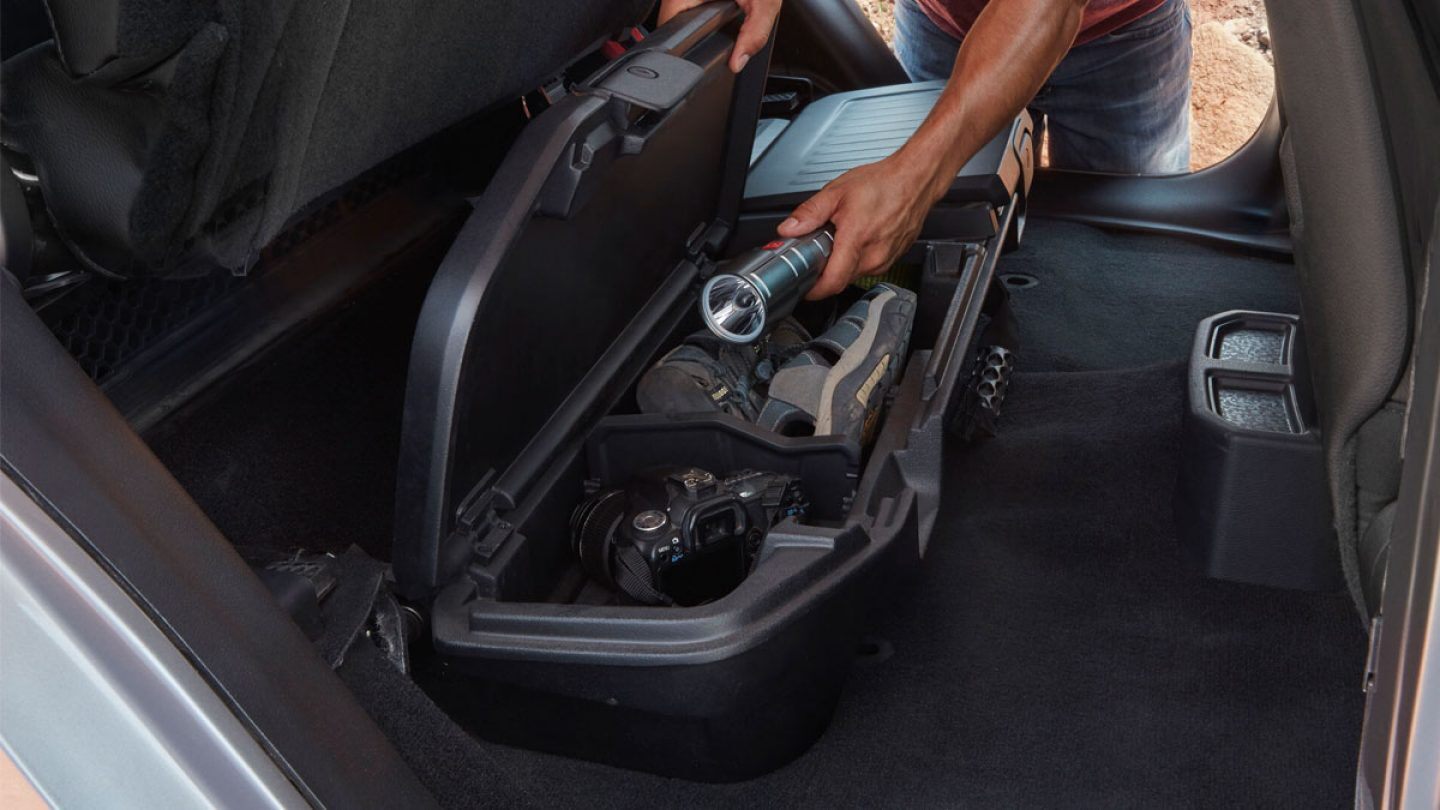 Convenient Storage in the 2020 Gladiator