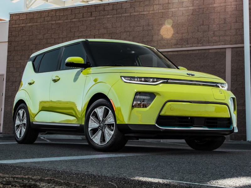 2020 Kia Soul EV lime neon green