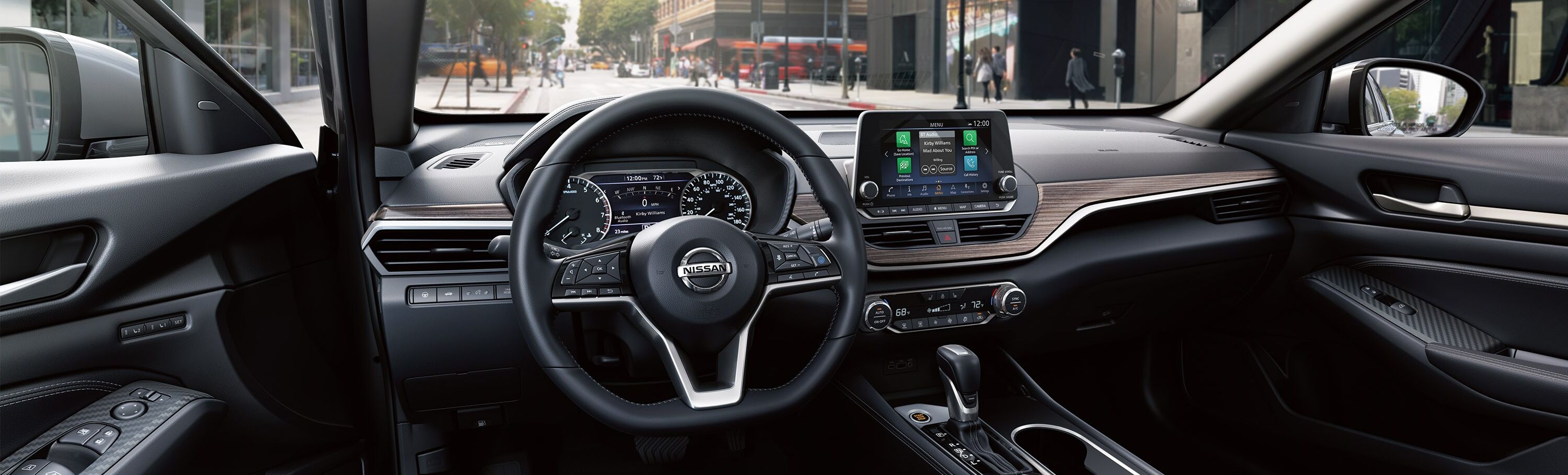 2020 Nissan Altima Interior