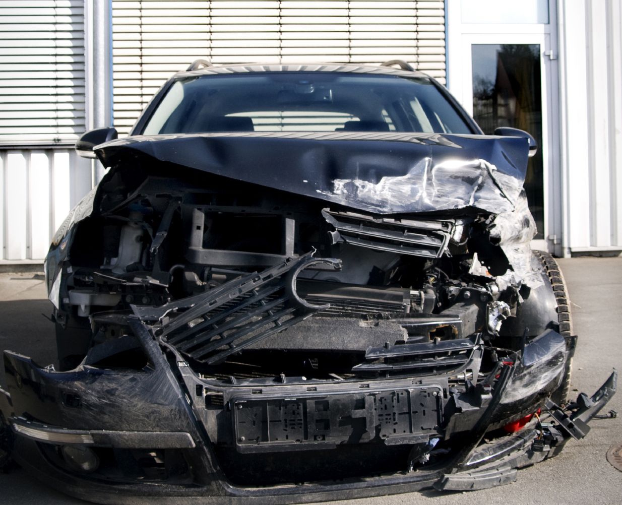 Benefits of Choosing Sundance Body Shop in Saint Johns, MI