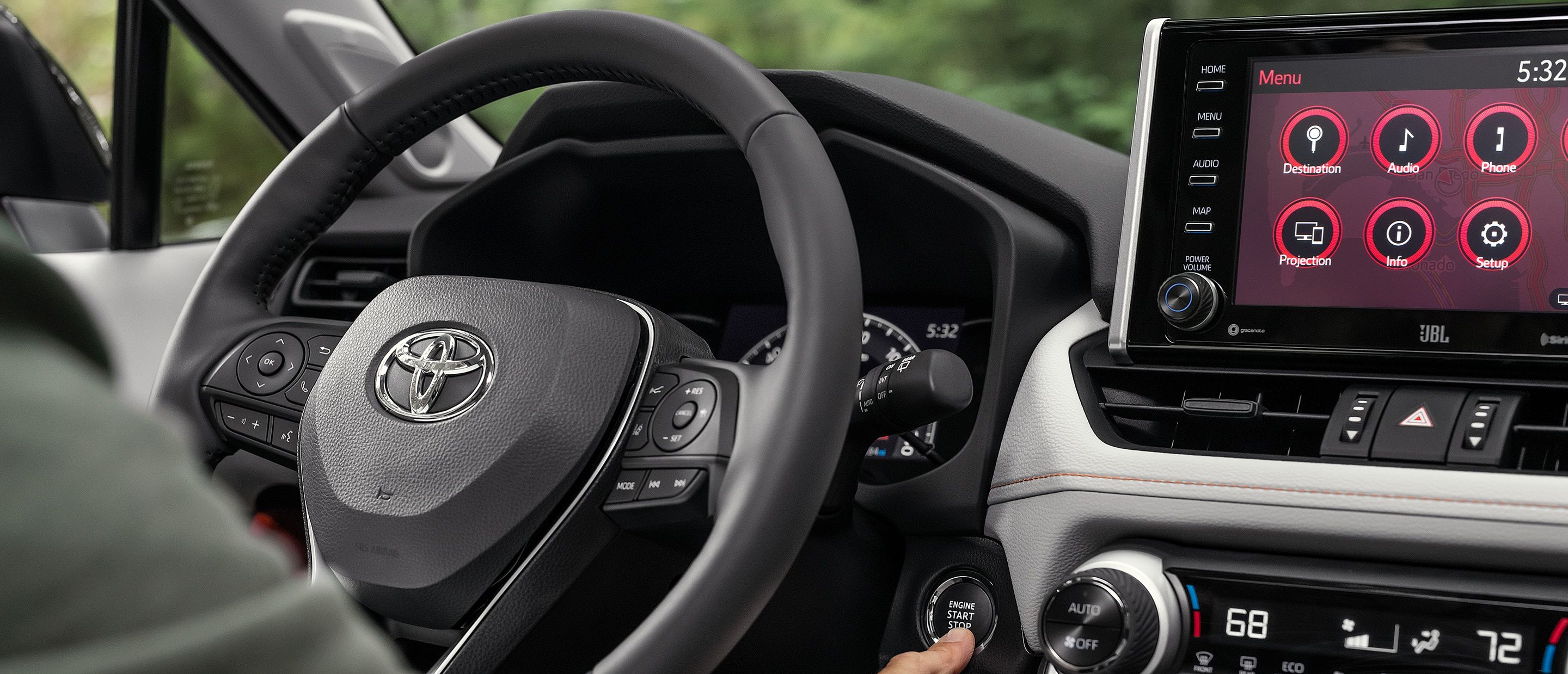 Advanced Tech in the 2019 RAV4