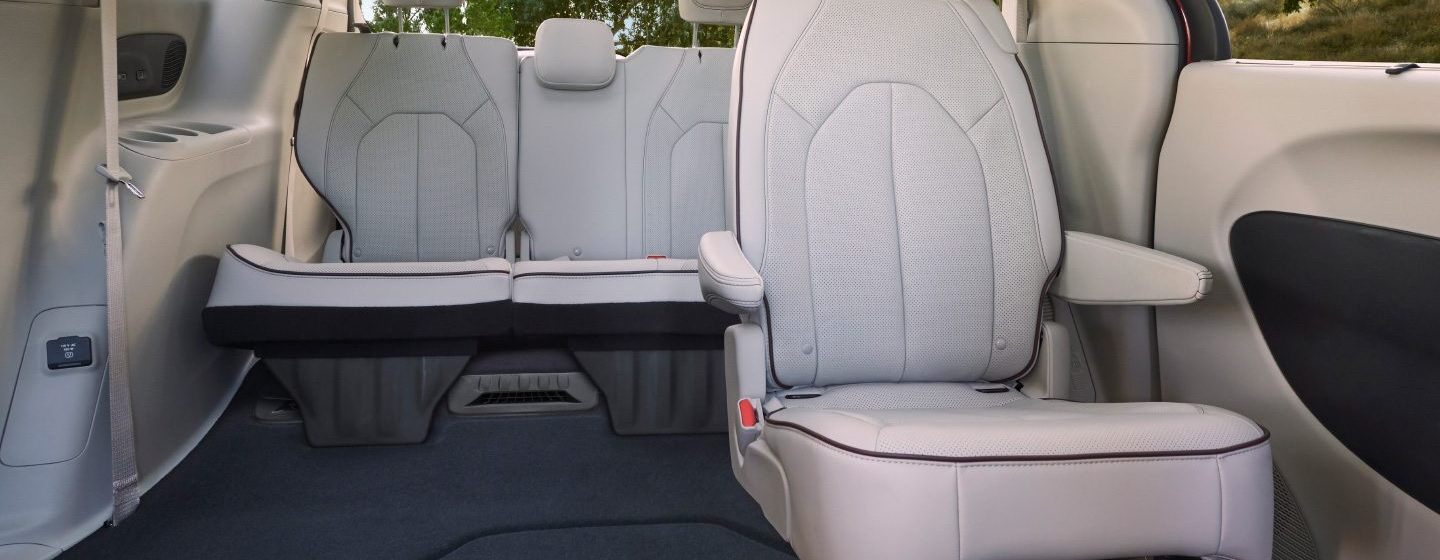 2020 Chrysler Pacifica with Second-Row Folding Seat