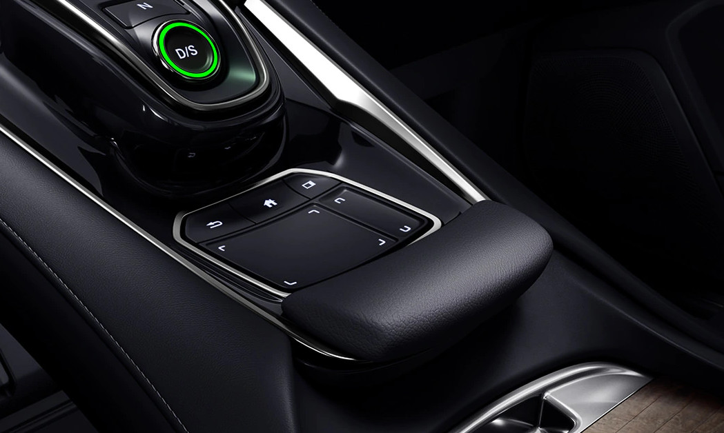 Acura RDX Standard with Apple CarPlay® in Brookfield, WI