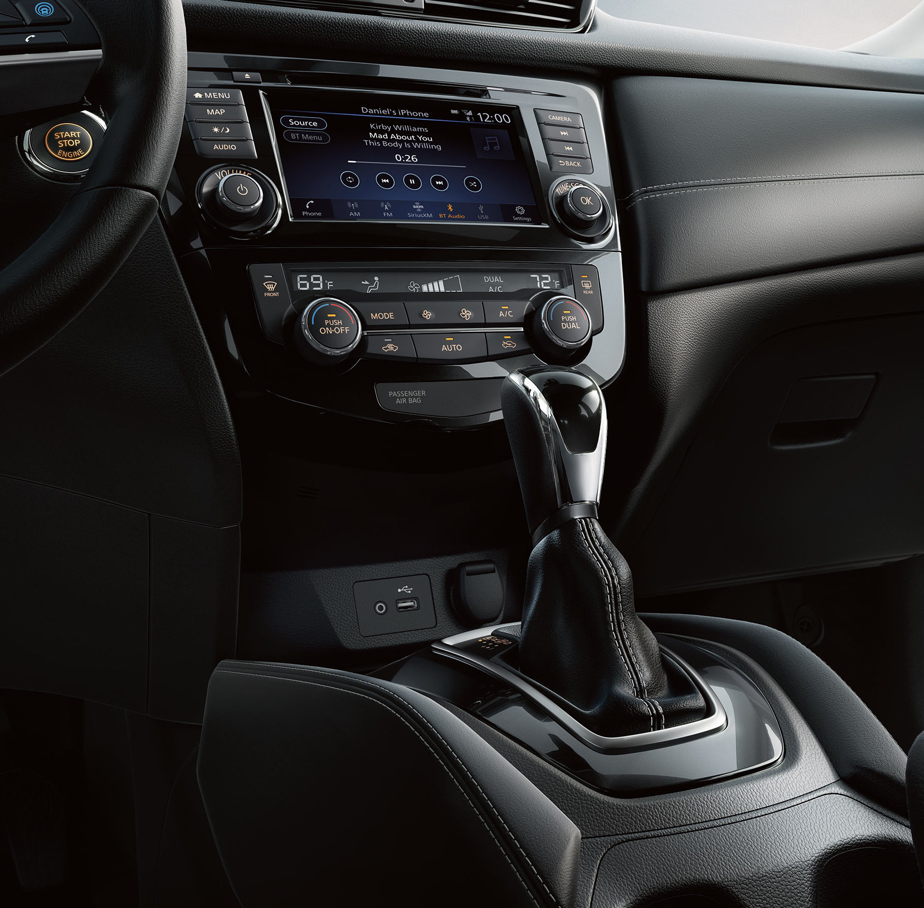 2020 Nissan Rogue Center Console