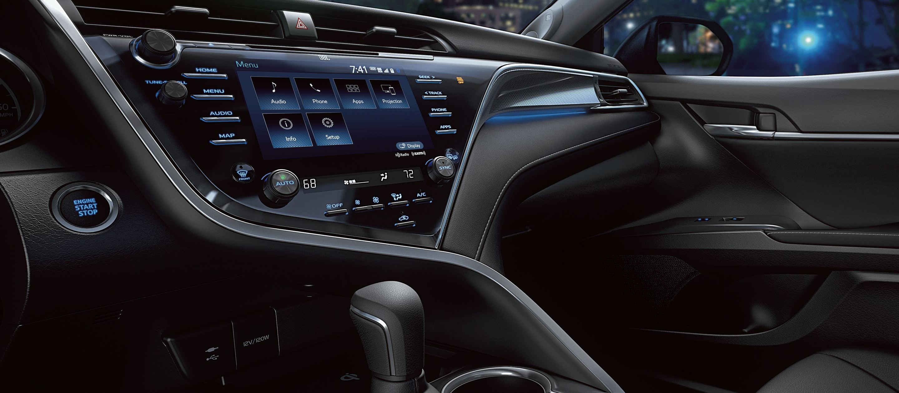 Plentiful Amenities in the 2020 Camry