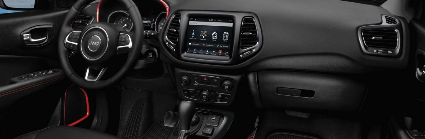 Front-Row Features of the 2020 Jeep Compass