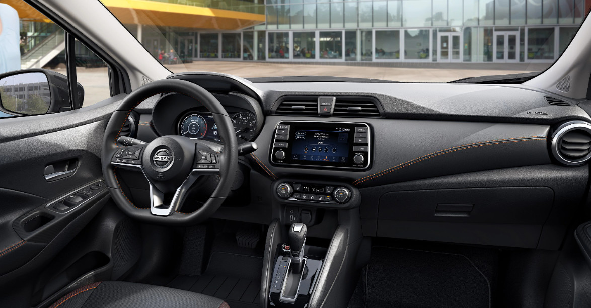 2020 Versa Center Stack