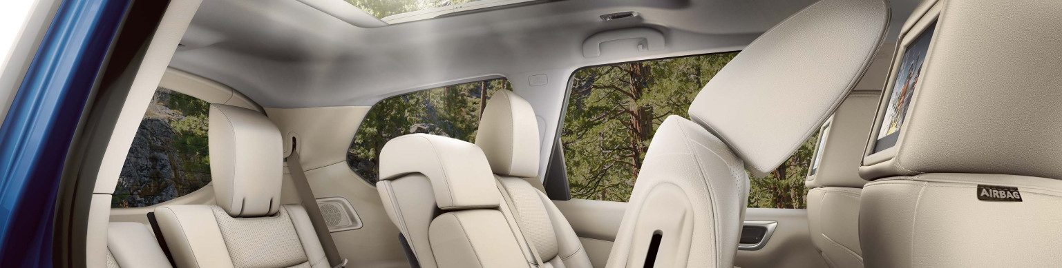 2020 Pathfinder Interior