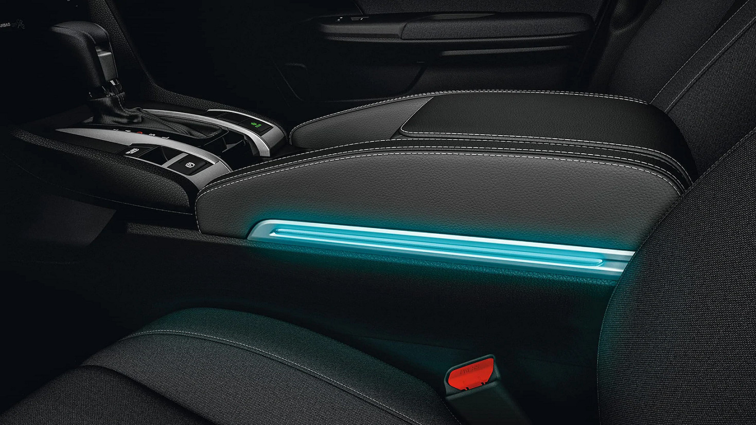 Eye-Catching Accents in the 2020 Honda Civic