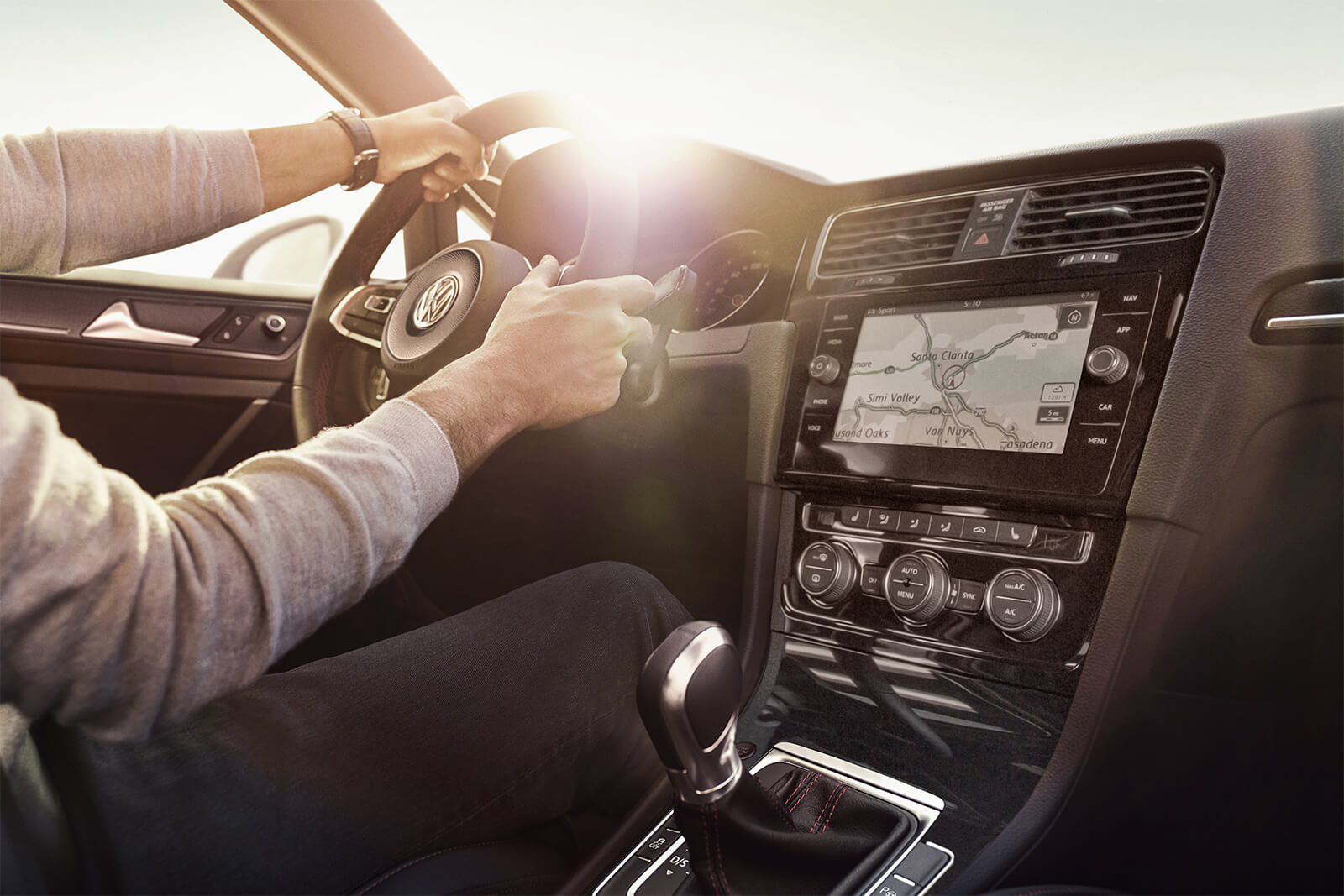 2020 VW Golf GTI Technology