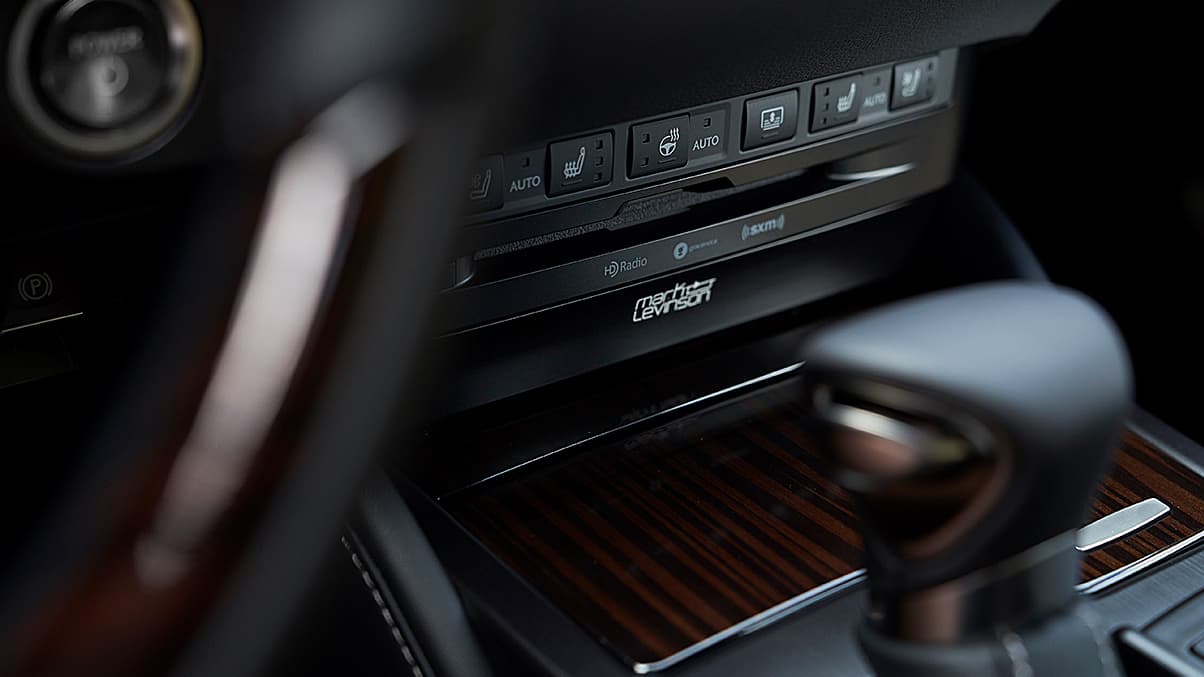 Interior Details in the 2020 ES 350